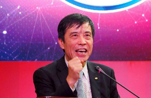 双性互攻cao到哭h尿